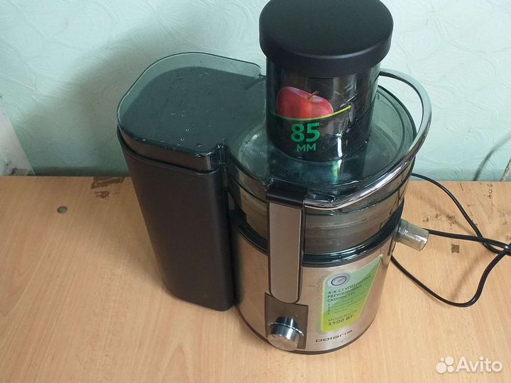 Соковыжималка Polaris PEA1536ADL