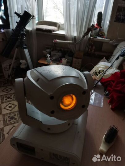 Световая голова полного вращения на 575 лампе