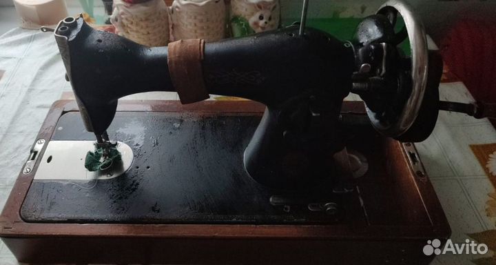 Ручная швейная машина бу