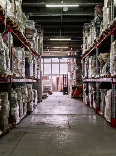 Склад для хранения вещей / аренда склада