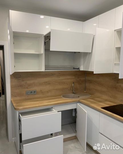 Кухня угловая на заказ