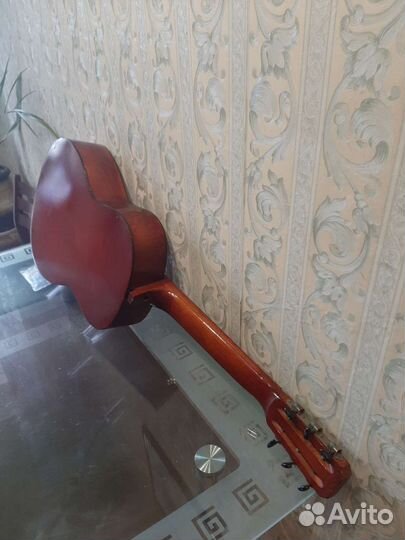 Классическая гитара шестиструнная из СССР