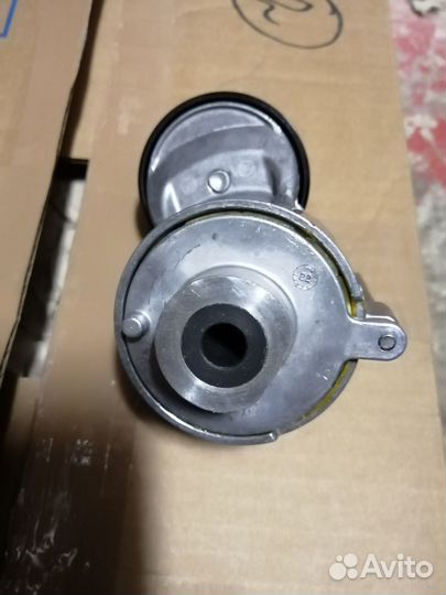 Ролик генератора 04L145299L VAG