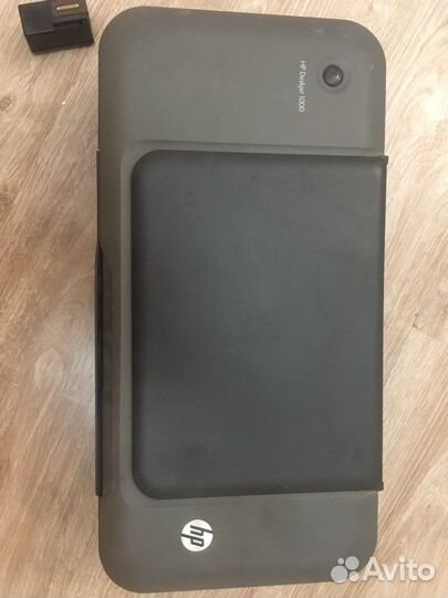 Принтер HP deskjet 1000