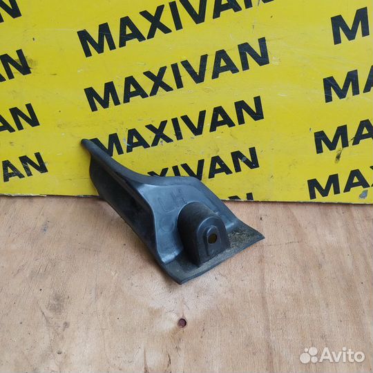 Накладка на крыло левая Jaguar F-Pace X761 2016