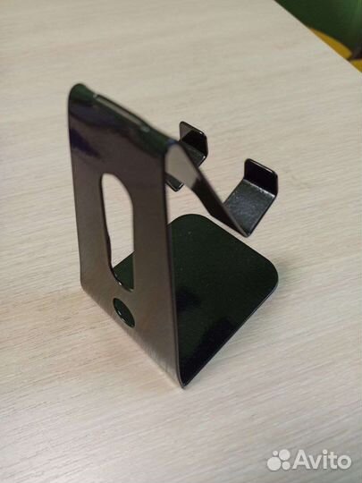 Металлический держатель телефона
