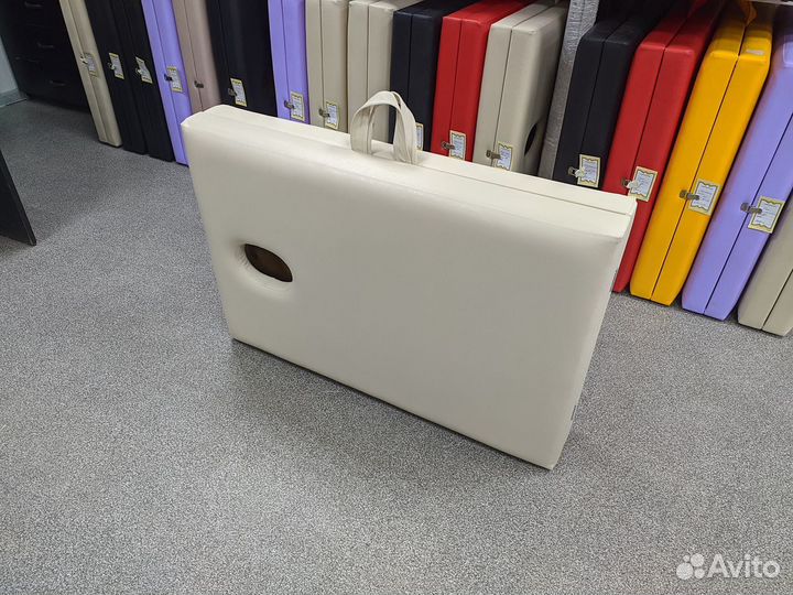 Массажный стол