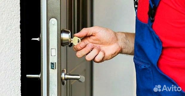 Вскрытие и замена дверных замков