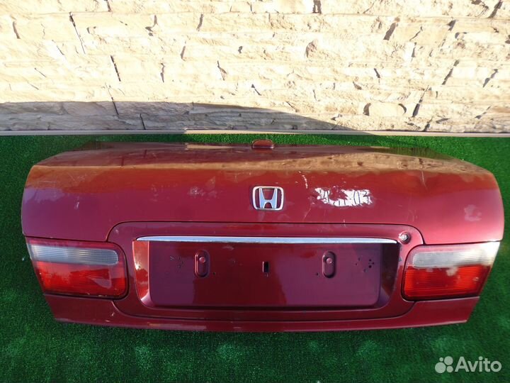 Крышка багажника Хонда Аккорд V с 1993-1998