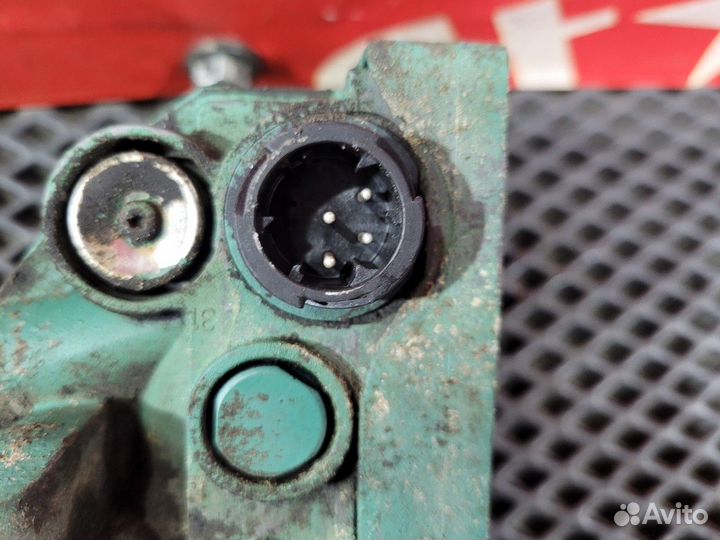 Клапан горного тормоза Volvo FH