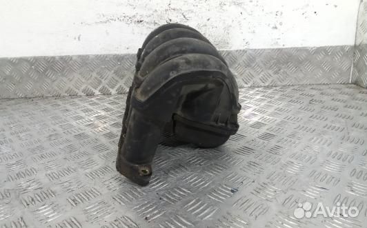 Впускной коллектор бензиновый toyota avensis T25