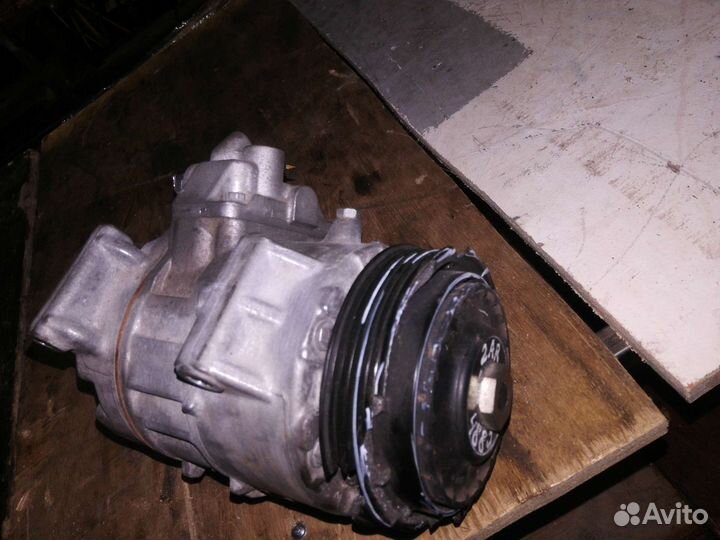 Компрессор кондиционера Toyota Camry 50 2AR-FE