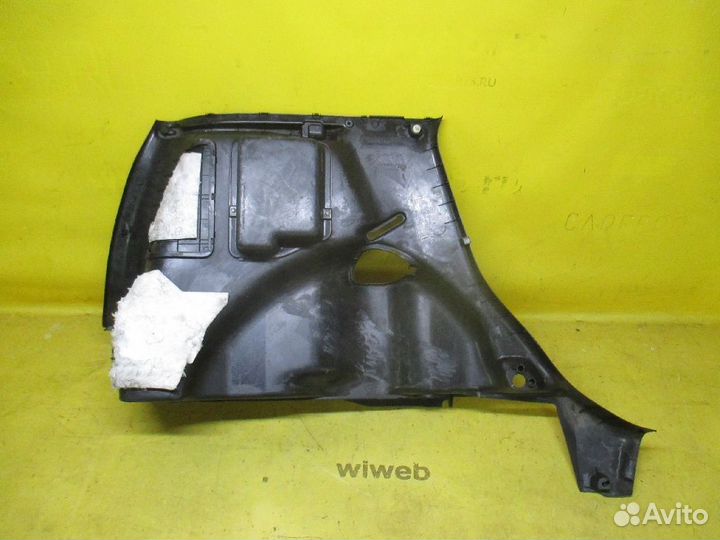 Обшивка багажника задняя правая Honda Fit GD1