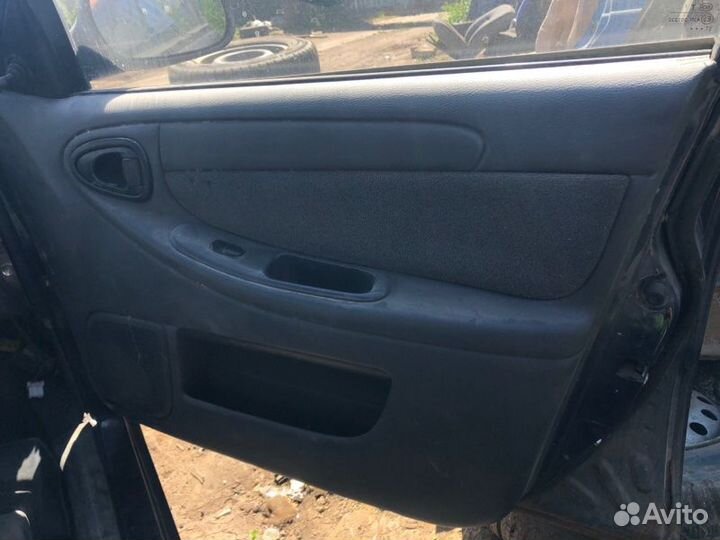 Обшивка двери Chevrolet Lanos A15SMS