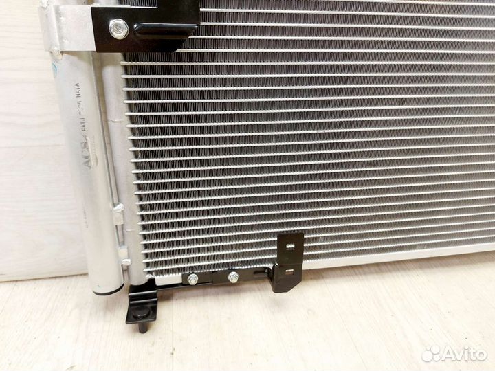 Радиатор кондиционера Suzuki Liana