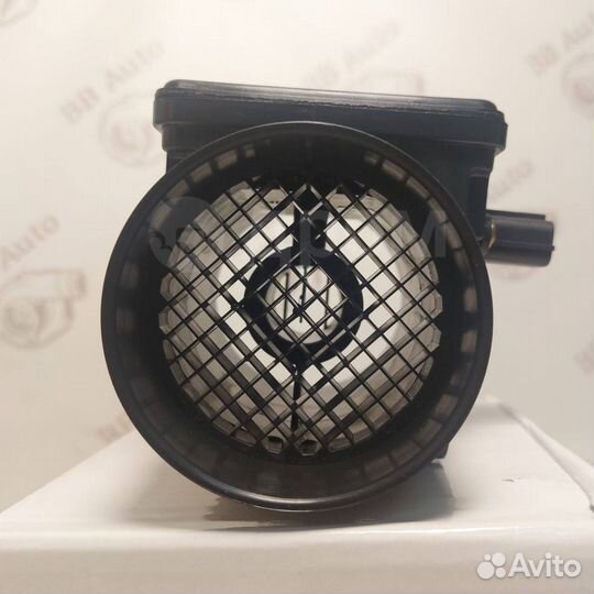 Датчик дмрв Mazda FP3913215 Новый