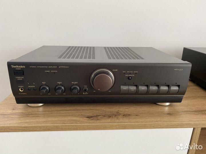 Усилитель Technics SU-A700MK3