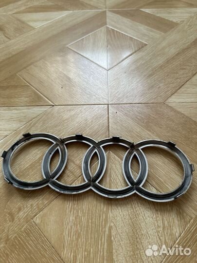 Эмблема audi a3 на решетку радиатора