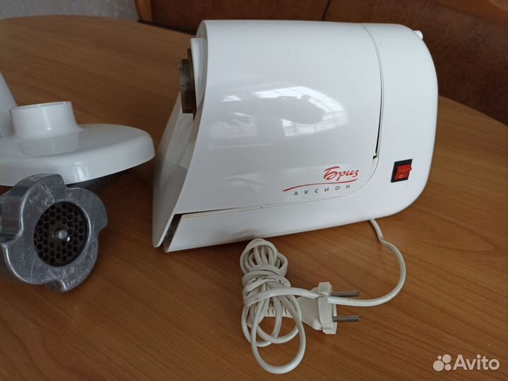 Электромясорубка Аксион на запчасти