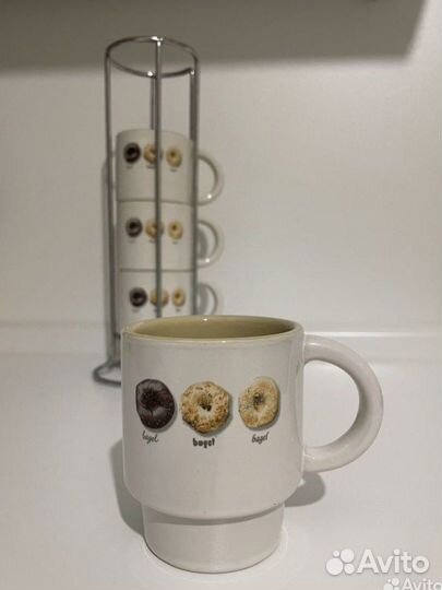 Набор чашек на подставке Испания новый