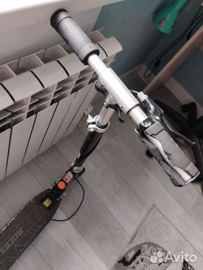 Детский самокат городской