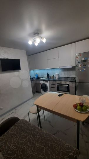 2-к. квартира, 58 м², 10/12 эт.