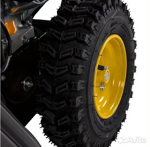 Снегоуборщик самоходный Champion ST661