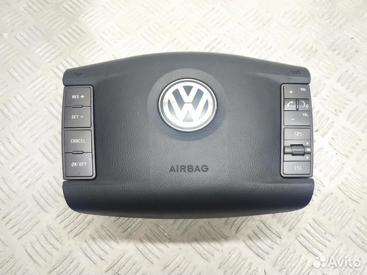 Руль Volkswagen Phaeton 2005 3D0419091K