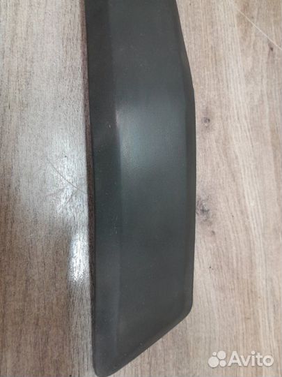 Накладка на бампер правая Ford Fusion