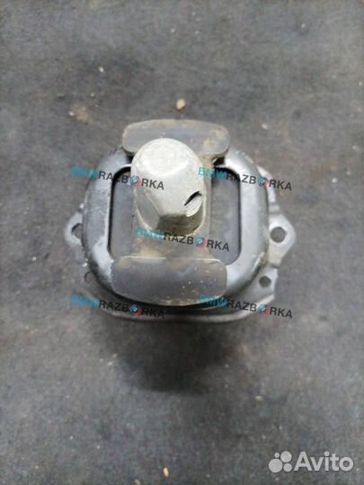 Подушка крепления двигателя правая BMW X5 F15 2016