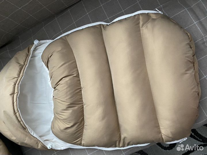 Конверт и комбинезон