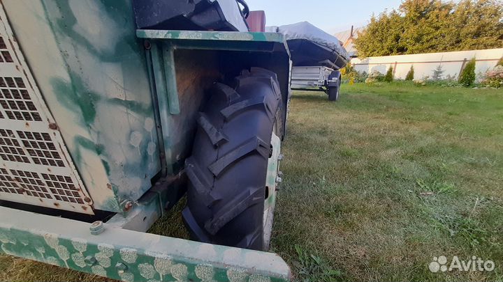 Мини-трактор, 2012