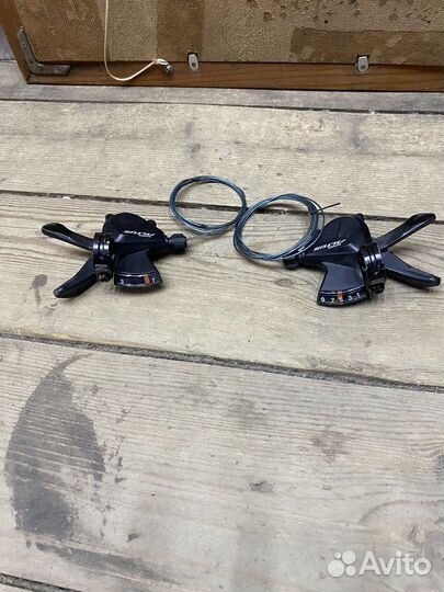 Манетки shimano altus SL-M2000 3 на 9 почти топ