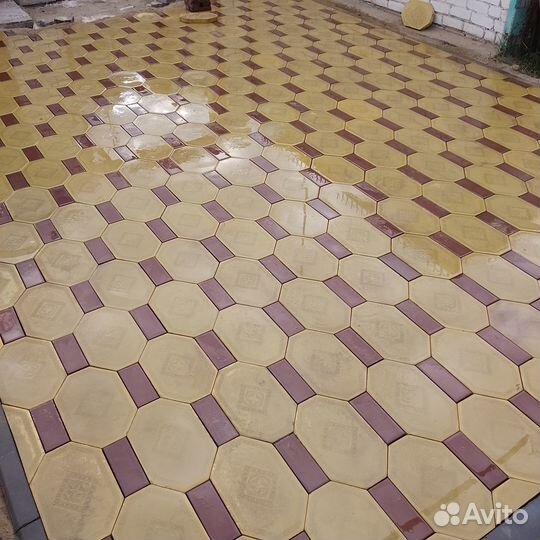 Укладка тротуарной плитки брусчатки