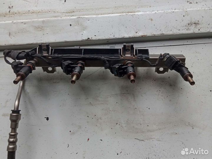 Топливная рампа Bmw 3-Series 2005