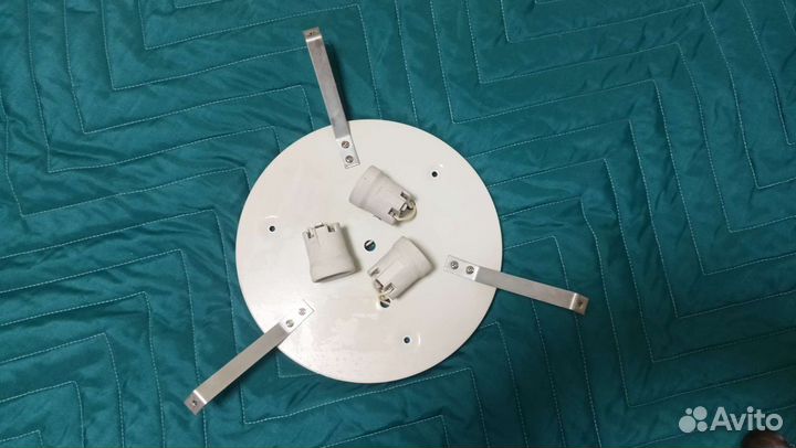 Светильник потолочный