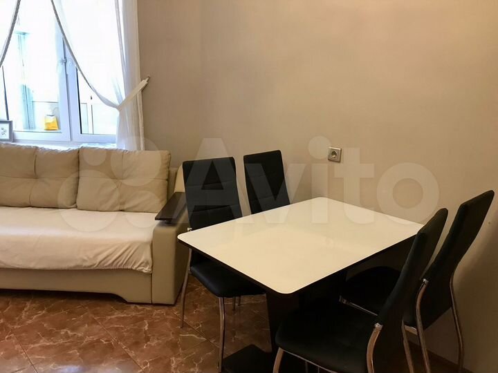 2-к. квартира, 55 м², 5/17 эт.