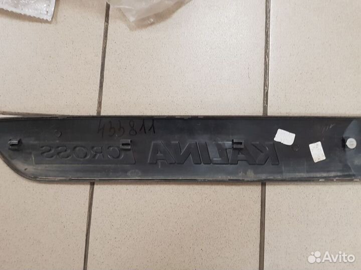 Молдинг двери задней левой LADA Kalina cross 2017