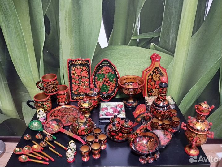 Посуда хохлома, штоф, самовар, ладья