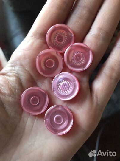 Пуговицы СССР кнр 1995 г 6 штук цена за все