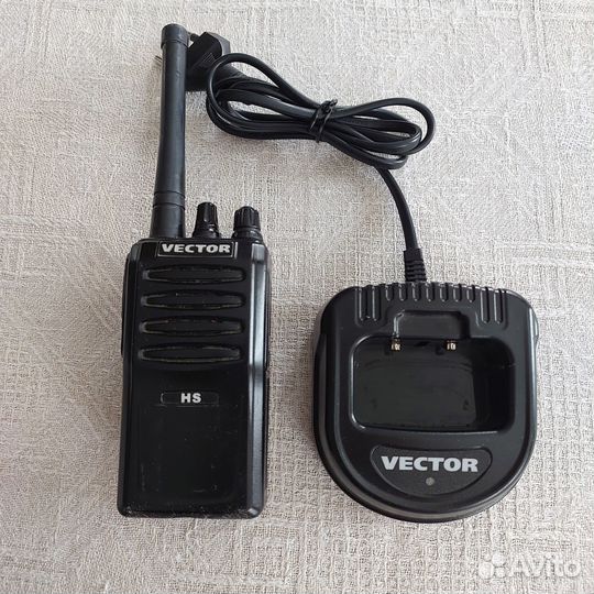 Рация vector vt 44