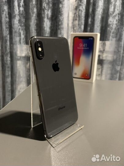 iPhone X, 256 ГБ