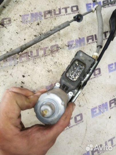 Стеклоподъемник передний правый Форд Фокус1