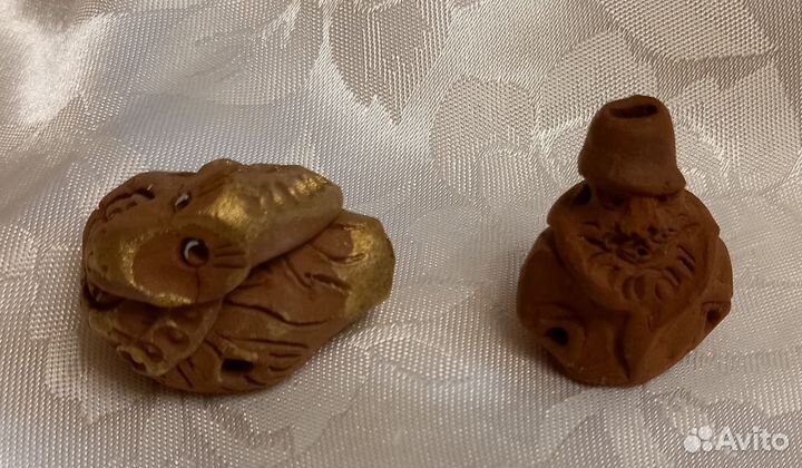 Глиняные свистульки и фигурки