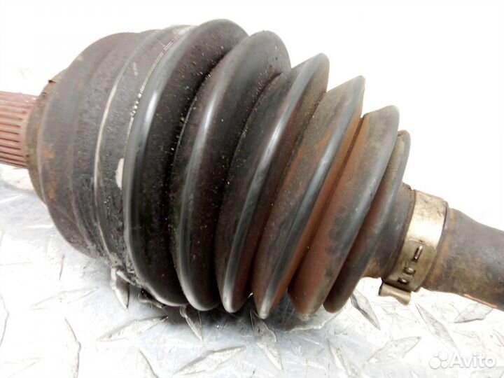 Полуось передняя L Hummer H3 H3 2005 - 2010