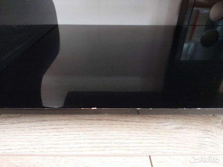 Стеклянная тумба под тв с кронштейном (стойка)