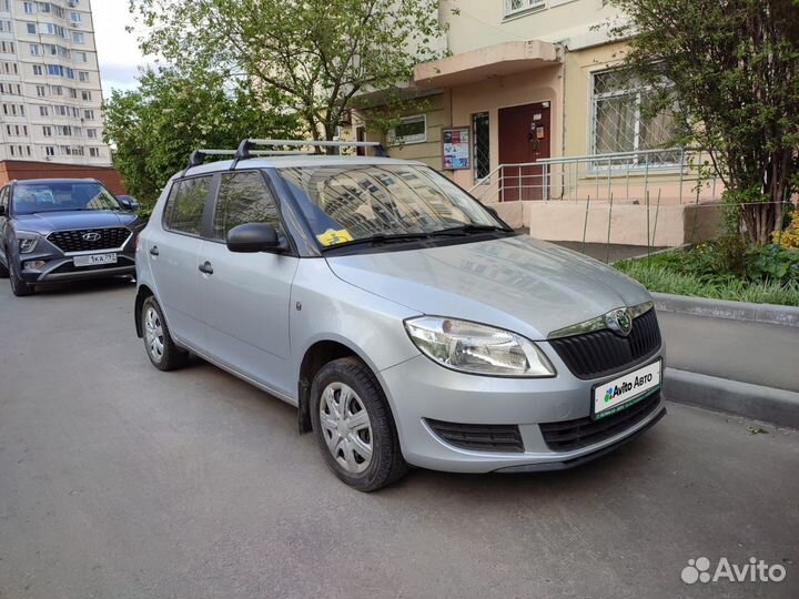 Skoda Fabia 1.2 МТ, 2010, битый, 18 700 км