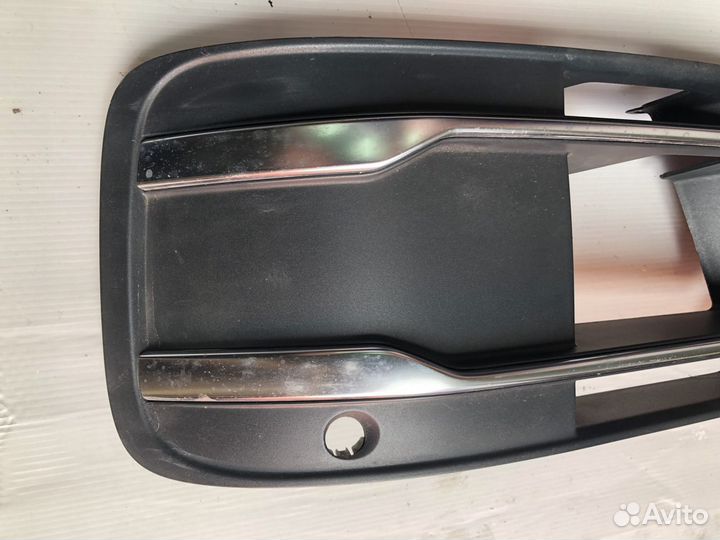 Решетка бампера правая Audi Q7 4M 2015