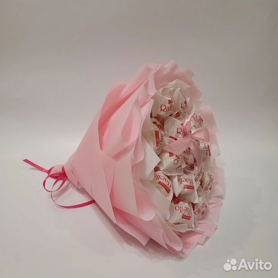 Сладкие букеты из рафаэлло