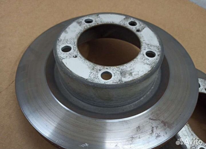 Диски тормозные передние Toyota LC200